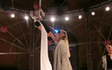 Evento Fornarina SPORTGLAM, fashion show con acrobate, ballerine e modelle, Pitti Immagine Uomo 77, Sala Ottagonale, Fortezza da Basso di Firenze
