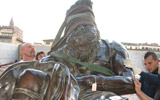 Partenza delle sculture dalla Fonderia Artistica Ferdinando Marinelli a Barberino Val d'Elsa in via G. Boccaccio 11/a