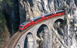 Il Bernina Express e il fascino delle Alpi svizzere