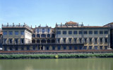 Palazzo Corsini a Firenze sede, anche quest'anno, della XXVII Biennale della Mostra Mercato Internazionale dell'Antiquariato in corso dall'1 al 9 Ottobre 2011