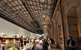 Un momento di Pitti Taste 7, un viaggio nell'eccellenza del gusto in corso alla Stazione Leopolda di Firenze dal 10 al 12 marzo 2012