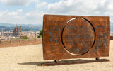 Una delle opere esposte alla mostra «Eliseo Mattiacci. Gong» | Forte di Belvedere - Firenze, > 14 ottobre 2018